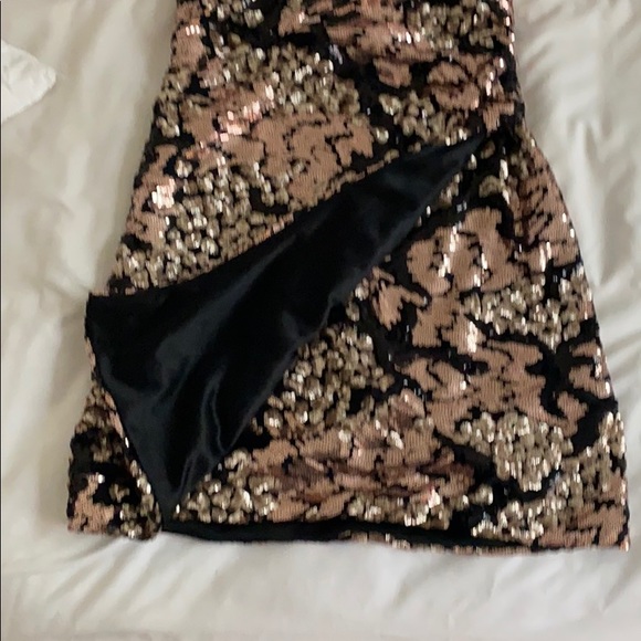 sparkly mauve vegas dress - Picture 3 of 5